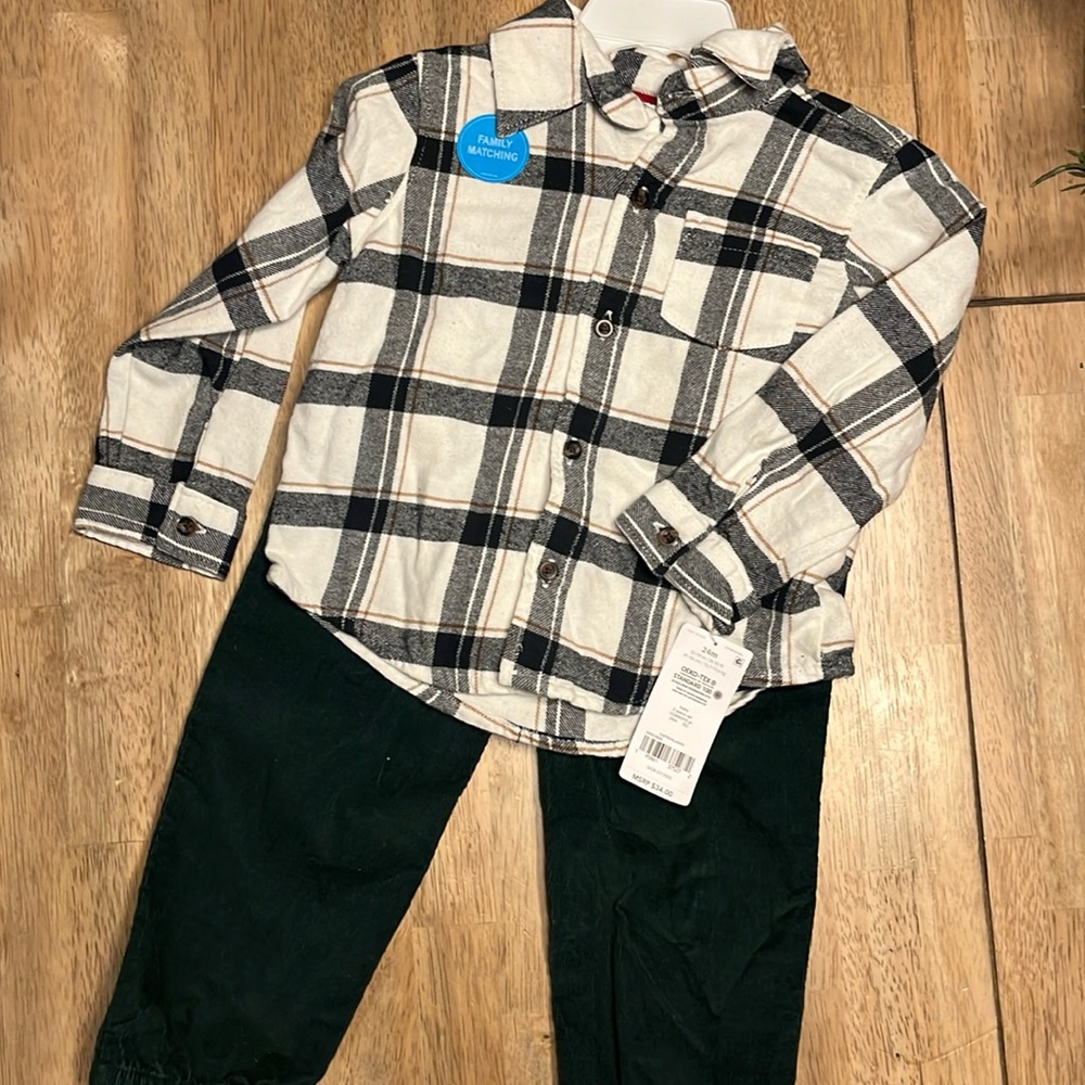 NWT Carters holiday outfit